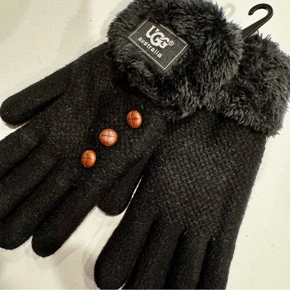 UGG Black Gloves with Faux FurTrim and Button Accents - Picture 4 of 4